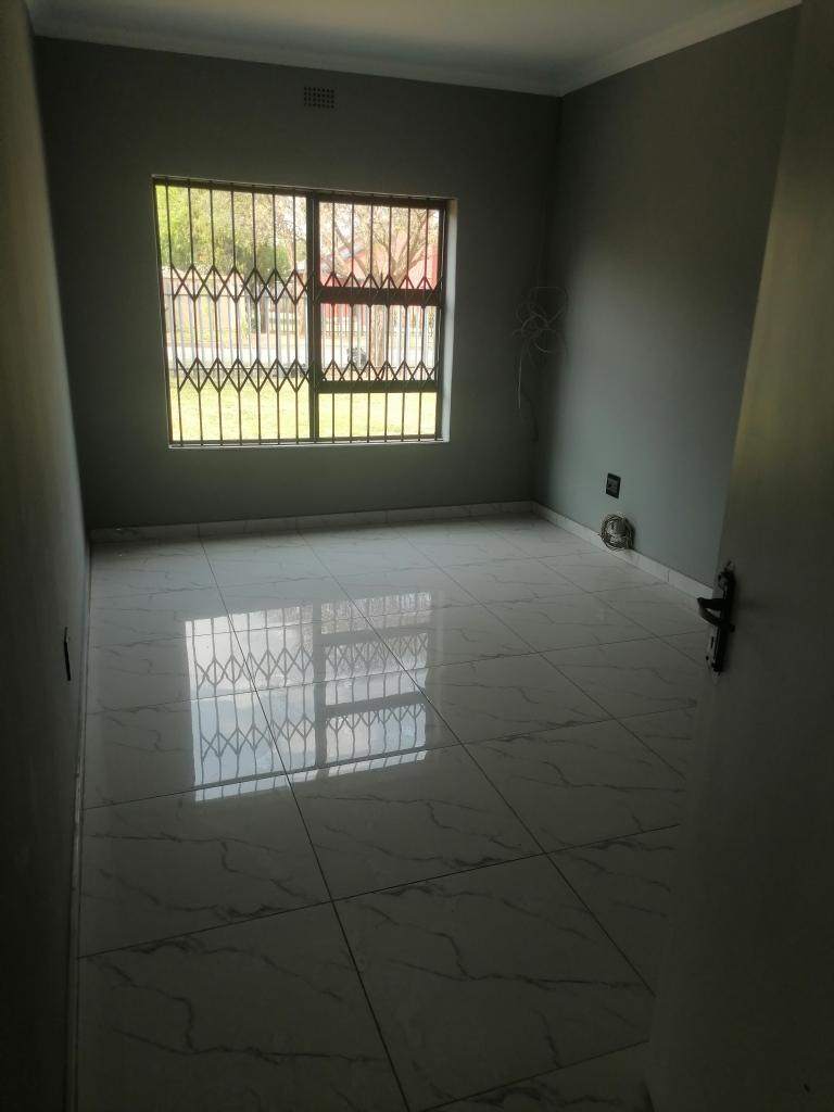 IMG_20250913_134840_resized_20250916_103622634 Affordable 3 Bedroom Home for Rent in Arcon Park, Vereeniging- Secure