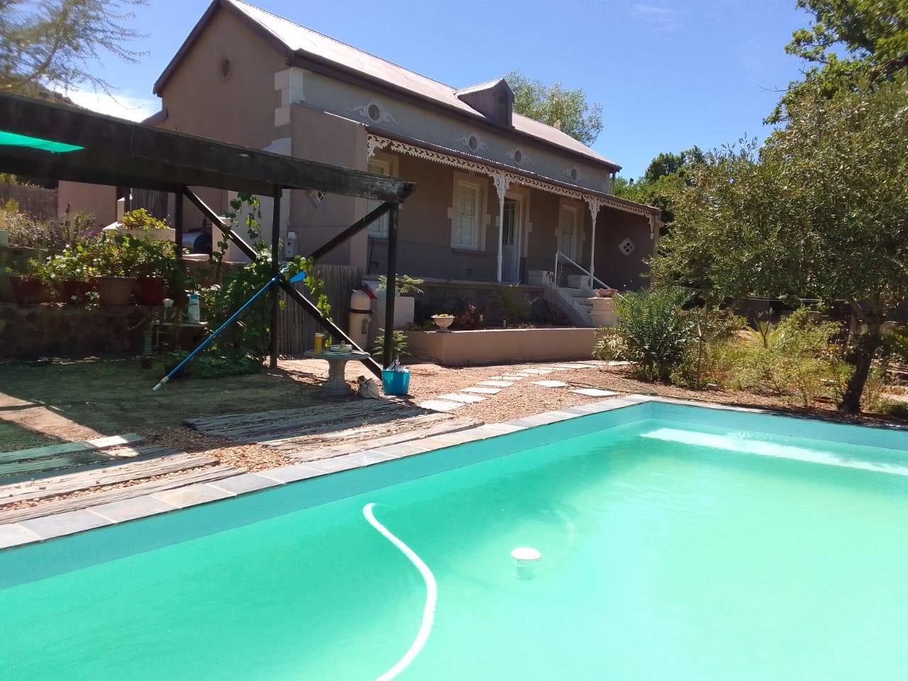 2a 3 Bedroom house for sale