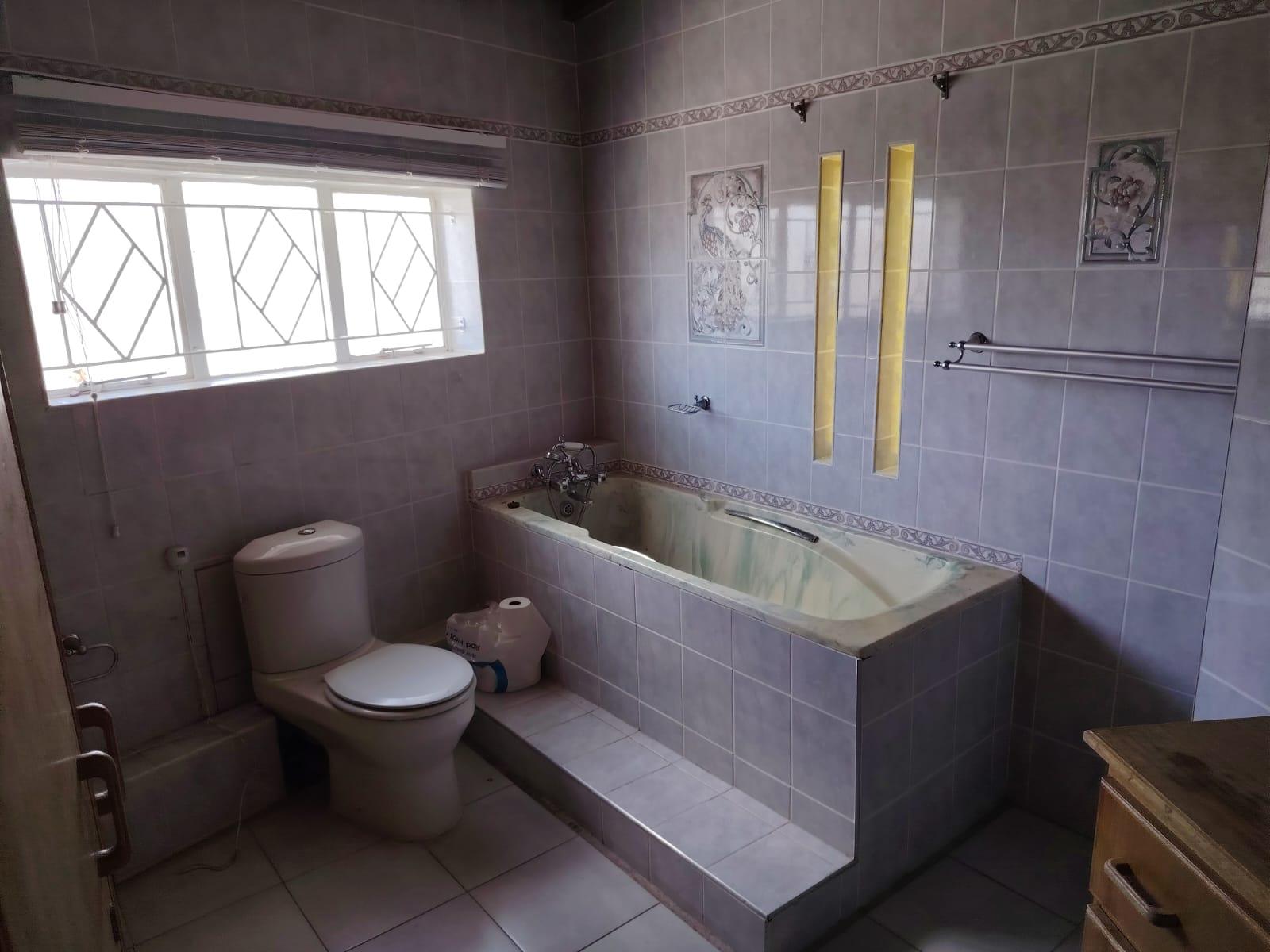 A statement of timeless elegance for the discerning family entertainer!!