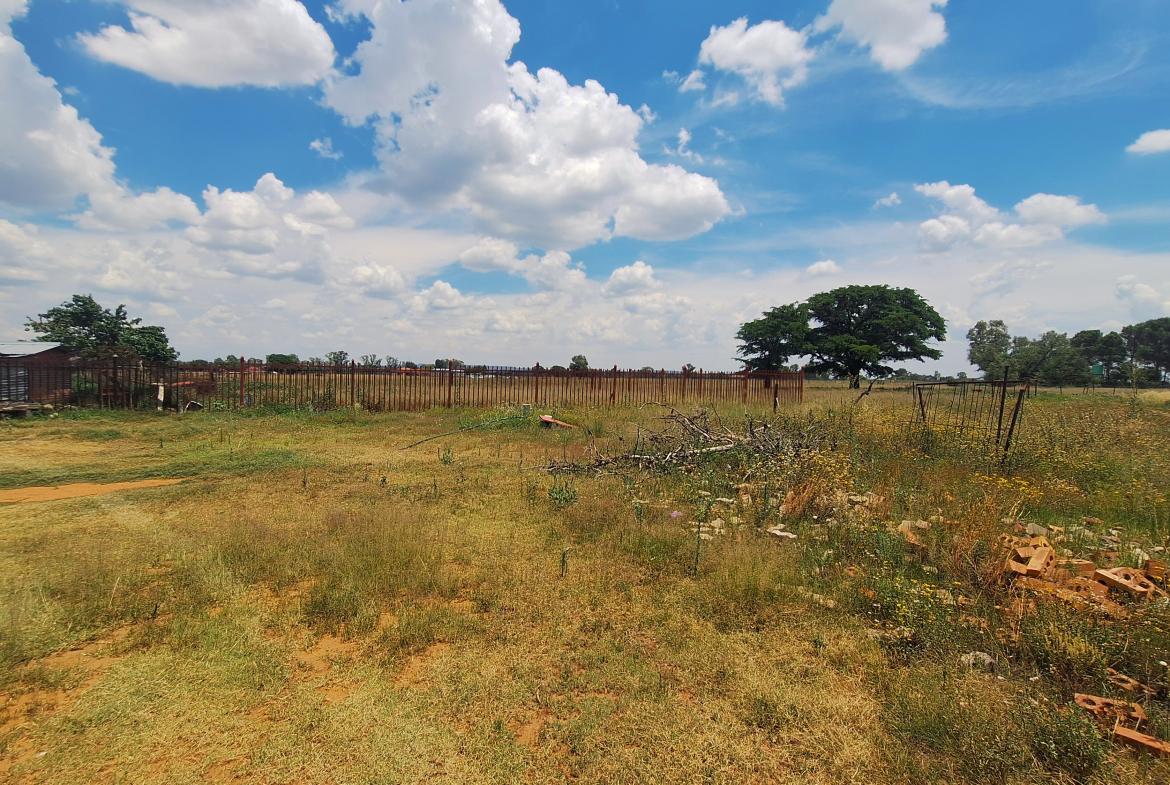 Excellent property for your small scale farming activities.